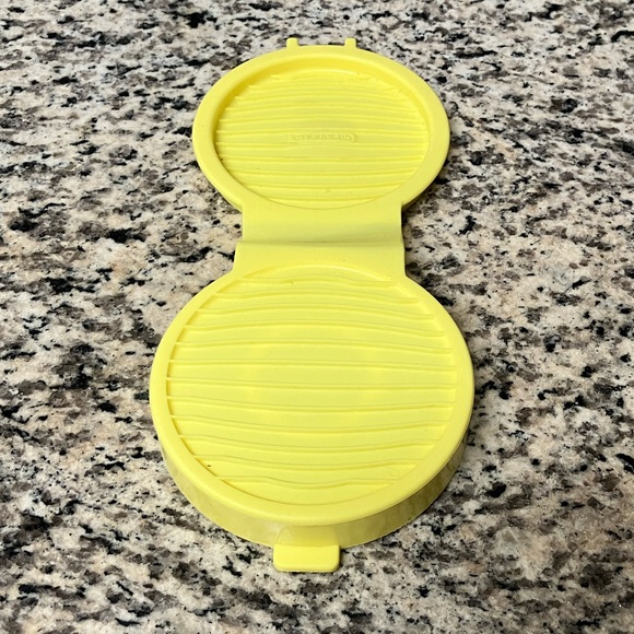 Casabella Silicone Microegg Cooker - Picture 3 of 5
